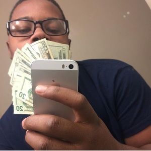 Meet your Posher, Isaiah